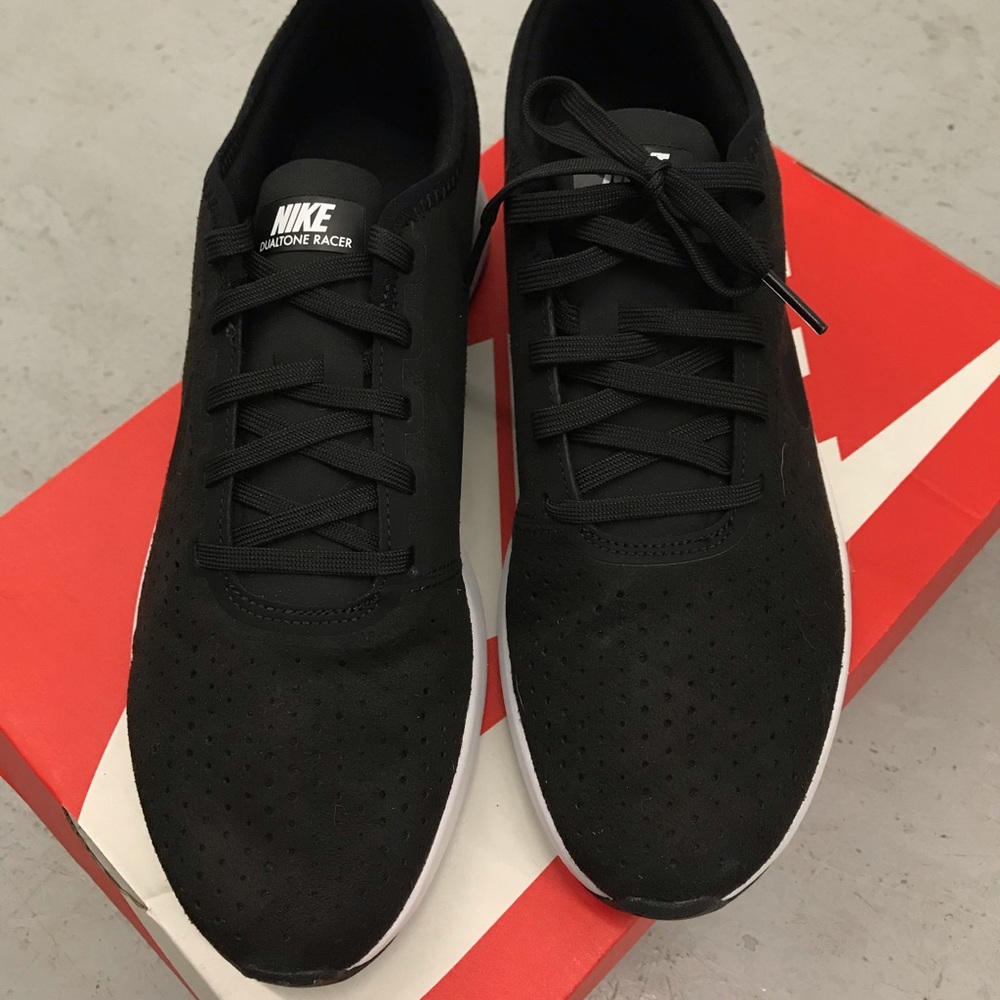 Nike Dual Tone Racer